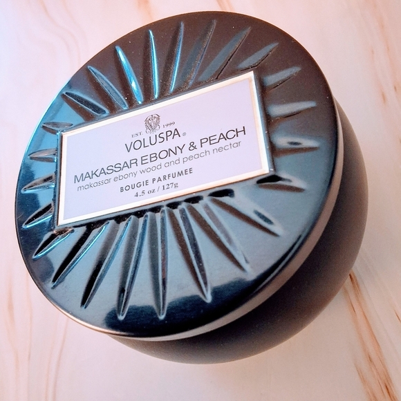Voluspa Makassar Ebony & Peach Mini Tin Candle - Picture 4 of 10